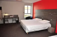 Logis Hôtel A la Bonne Auberge - 주차장