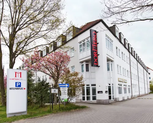 DORMERO Hotel Dresden Airport Hotels in der Nähe von Festspielhaus Hellerau