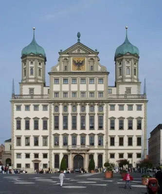 Hotel am Rathaus Hotel dekat University of Applied Sciences Augsburg