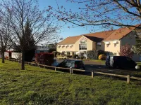 Logis Hotel Altina Hotels in Saint-Étienne-sous-Bailleul