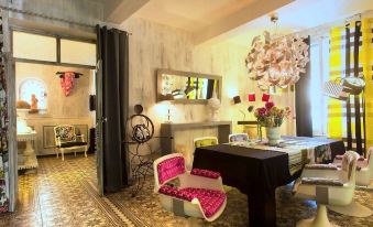 Hotel la Casa - Housity