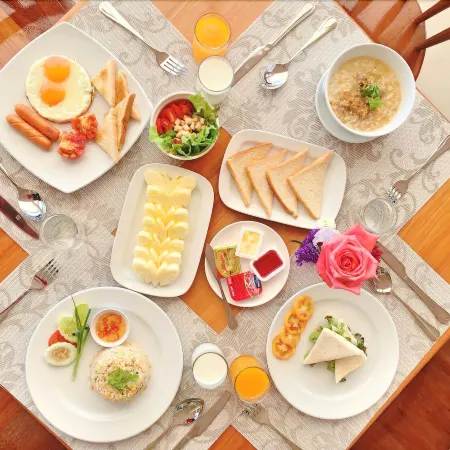 Royal Hill Satun Hotel