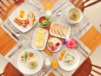 ロイヤル ヒル サトゥーン ホテル - 朝食