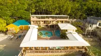 GingGing Hotel and Resort Hotels in Oslob