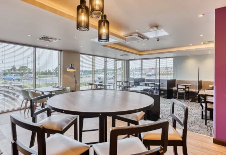 Premier Inn Thurso Отели рядом с достопримечательностью «РСПБ Даннет Хед»