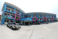 Waritthon Residence Hotels in Roi Et