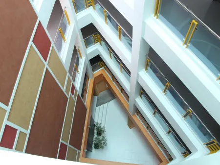Twin Hotel