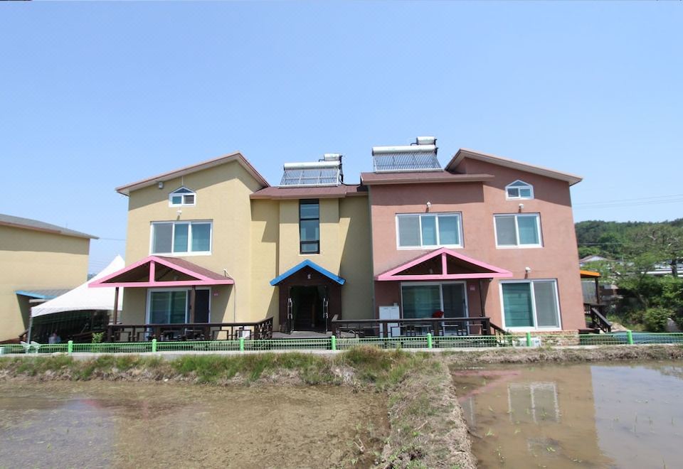 Pension Galggalyo - Housity
