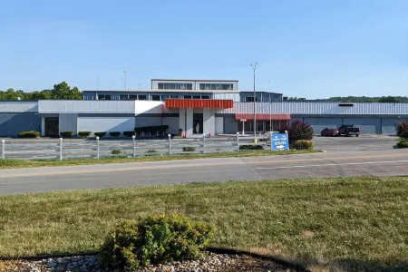 Baymont by Wyndham Hannibal