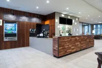 堪薩斯城奧拉西萬豪萬怡酒店 - 酒吧