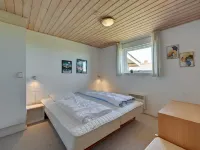 "Nanette" - 300m to the Fjord