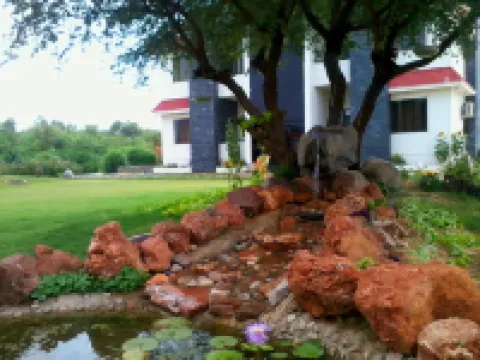 Riverarch Greenfields Resort