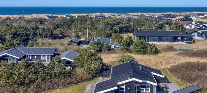 "Arkil" - 300m from the Sea Hotéis em Lonstrup