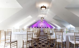 White House Hotel