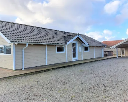 "Clarina" - 800m to the Fjord Hotels in Hemmet