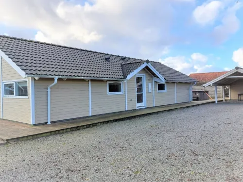 "Clarina" - 800m to the Fjord Hotels in Hemmet