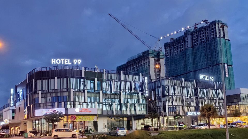 Hotel 99 Sepang KLIA