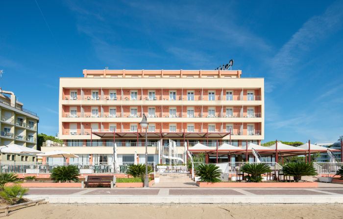 Hotel Columbus