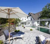 Romantik Hotel Neuhaus - Familievenlig