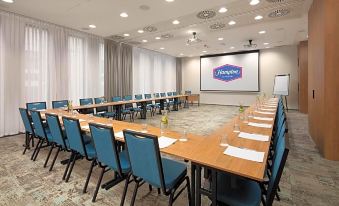 Hampton by Hilton Lodz City Center