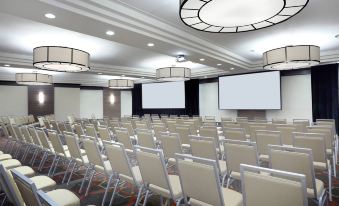 Wyndham Fallsview Hotel