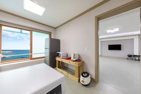 Gyeongju Gampo Bulgogi Pension