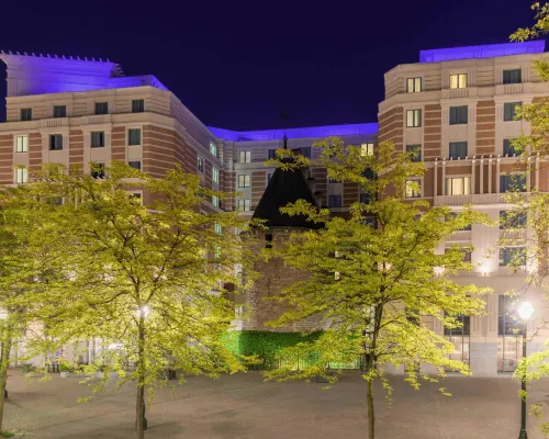 Novotel Brussels City Centre Hotels near Place Sainte-Catherine