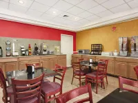 Ramada by Wyndham East Orange Hotels in East Orange