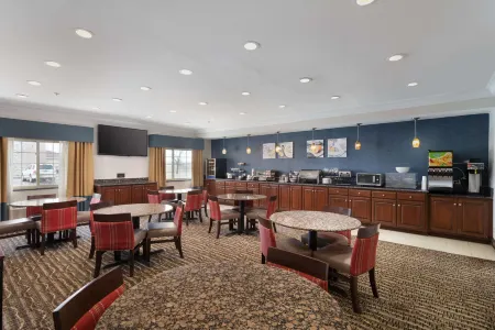 MainStay Suites Joliet I-55 Отели рядом с достопримечательностью «Университет Сейнт Франсис»