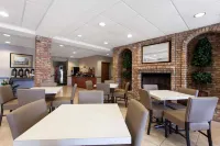 Microtel Inn & Suites by Wyndham Lady Lake/The Villages Hotels in The Villages