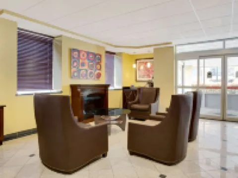 銀泉戴斯酒店 銀泉酒店