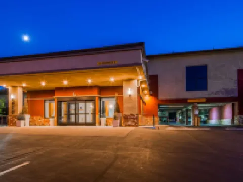 蒂哈查皮貝斯特韋斯特SureStay酒店 蒂哈查皮酒店