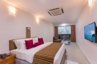 Beehive Central Hotels in Villingili