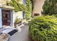 Fifteen Boutique Rooms Budapest with Self Check-IN Отели в г. Холмы Буды