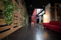 Q 之家飯店