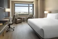 AC Hotel Oakland Downtown - Pet Friendly