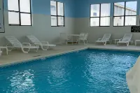 Clarion Pointe Vidalia - Lyons West - Pools