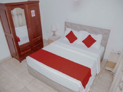 Martin Aviator Hotel
