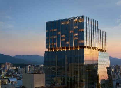 The Ritz-Carlton, Fukuoka