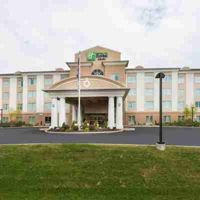 Holiday Inn Express & Suites Dickson City - Scranton Hotel Exterior