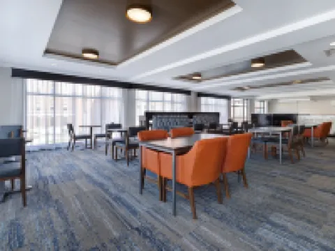 Holiday Inn Express & Suites KANSAS CITY KU MEDICAL CENTER by IHG Hotels in Wyandotte County