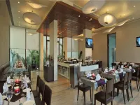 Marasa Sarovar Portico  Rajkot - breakfast