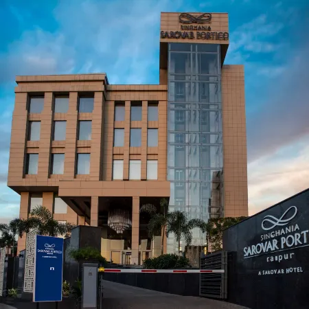 Singhania Sarovar Portico