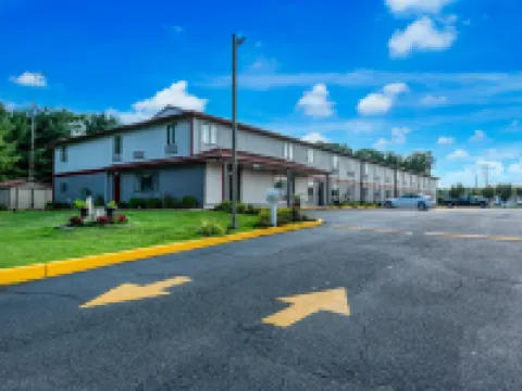Red Roof Inn & Suites Vineland - Buena Hotels in Atlantic County