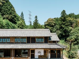 Tsuzuya Village