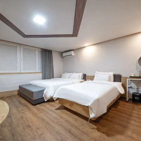 Cheonan Hotel Box Terminal Branch
