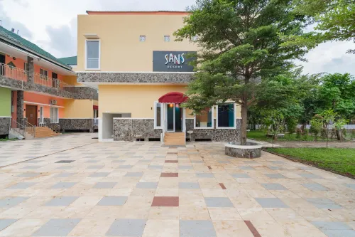 Sans Resort Parung Bogor - 3-Star