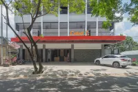 Cattail Guest House Hotels in Pontianak