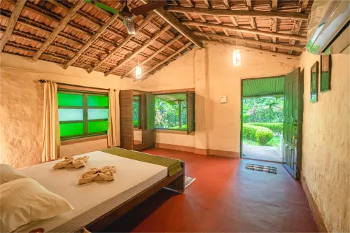 Nature's Nest Eco Resort Goa, Near Dudhsagar Waterfalls Hotels in Kulem