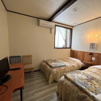 膳宿公寓及山寨 植物誌 鄰近白馬滑雪跳臺的酒店